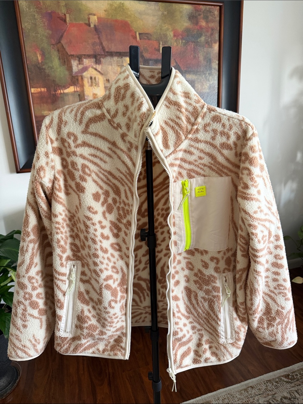 Billabong Cream & Tan Animal-Print Teddy Jacket with Neon Zip Pocket